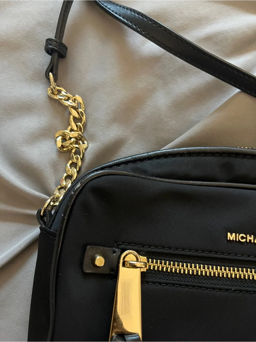 MICHAEL KORS Black Crossbody Bag with Gold Hardware